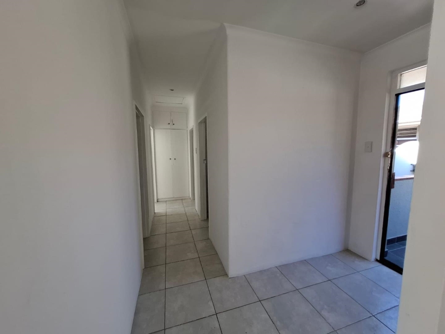 To Let 2 Bedroom Property for Rent in Tamboerskloof Western Cape